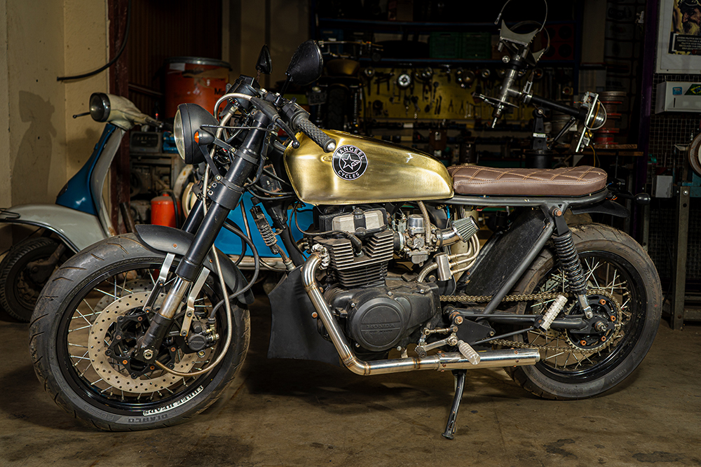 CB 450